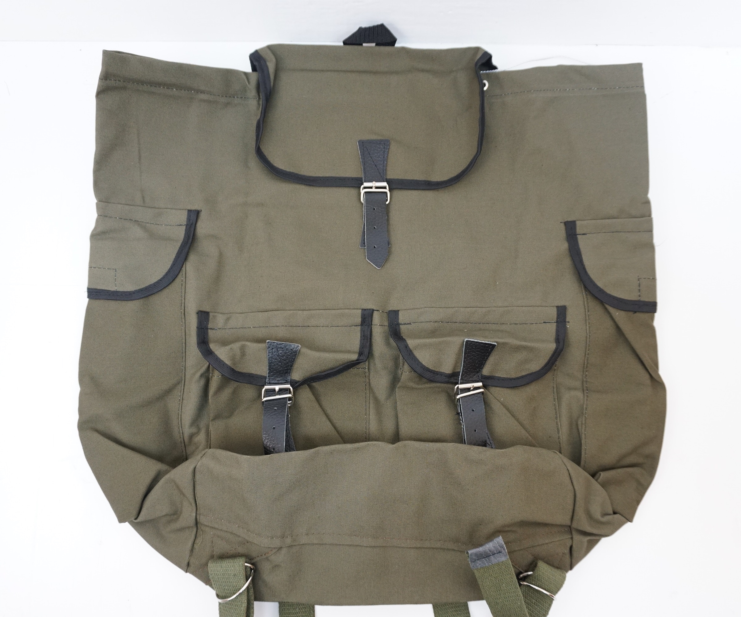 6d519c28240264ca4c2f5a796d15d548