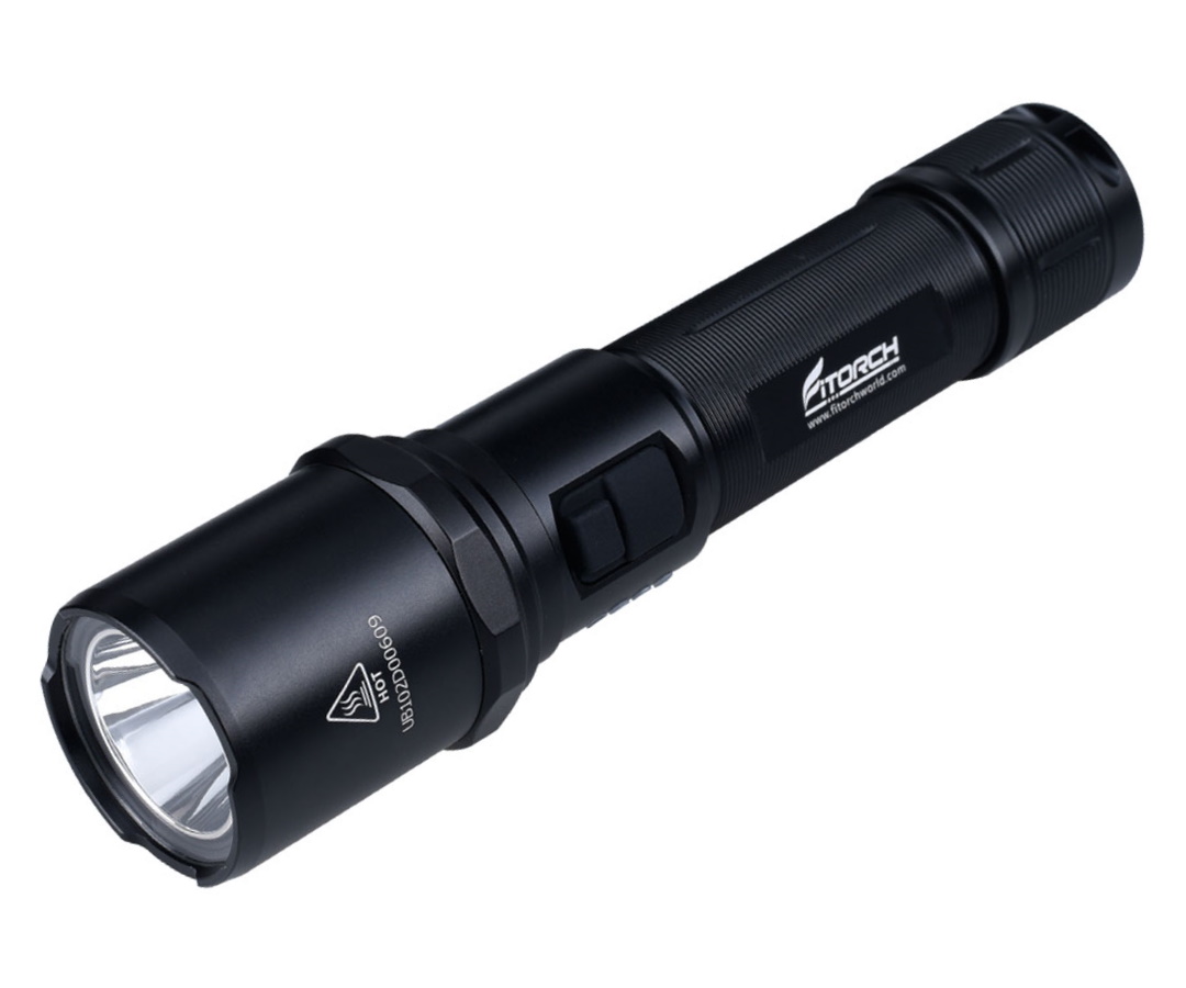 fonar-fitorch-mr15-universalnyy-usb-zaryadka-adapter-na-aaa-1200-lm-1