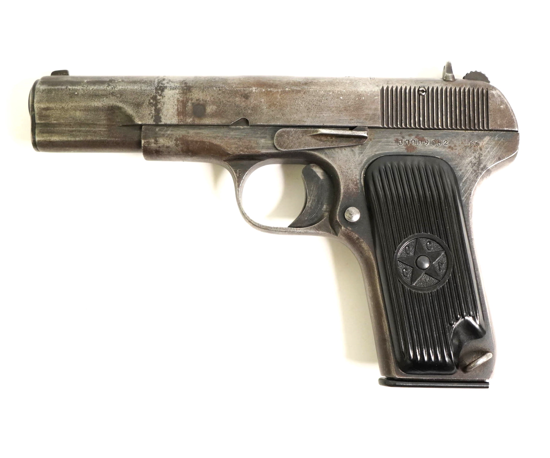 oholoshchennyy-shp-pistolet-tt-33-o-tokareva-7-62x25-1