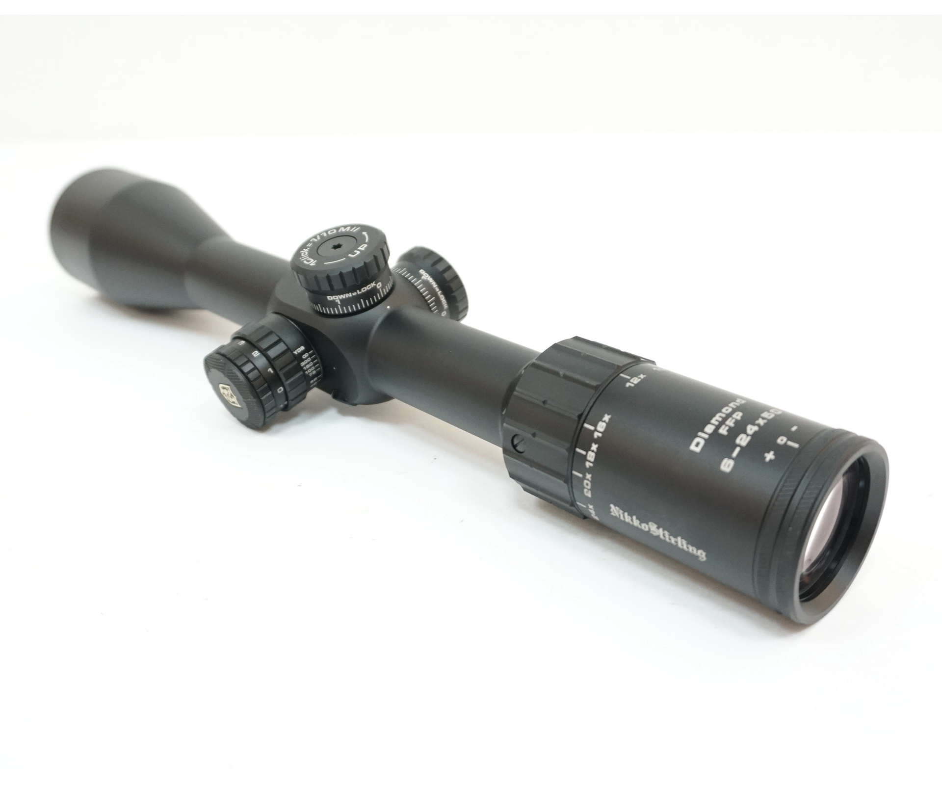 opticheskiy-pritsel-nikko-stirling-diamond-6-24x50-ffp-half-md-s-podsvetkoy-30-mm-1
