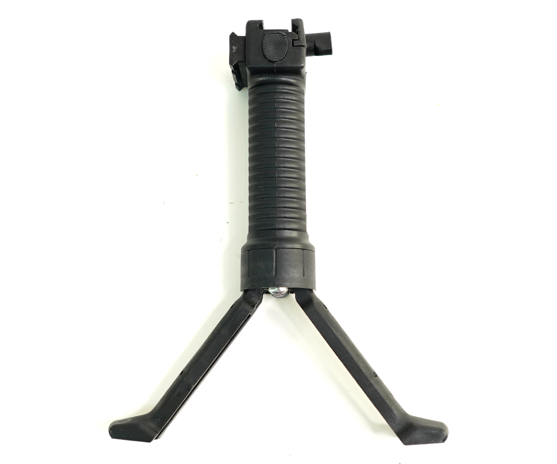 rukoyatka-takticheskaya-s-soshkami-3