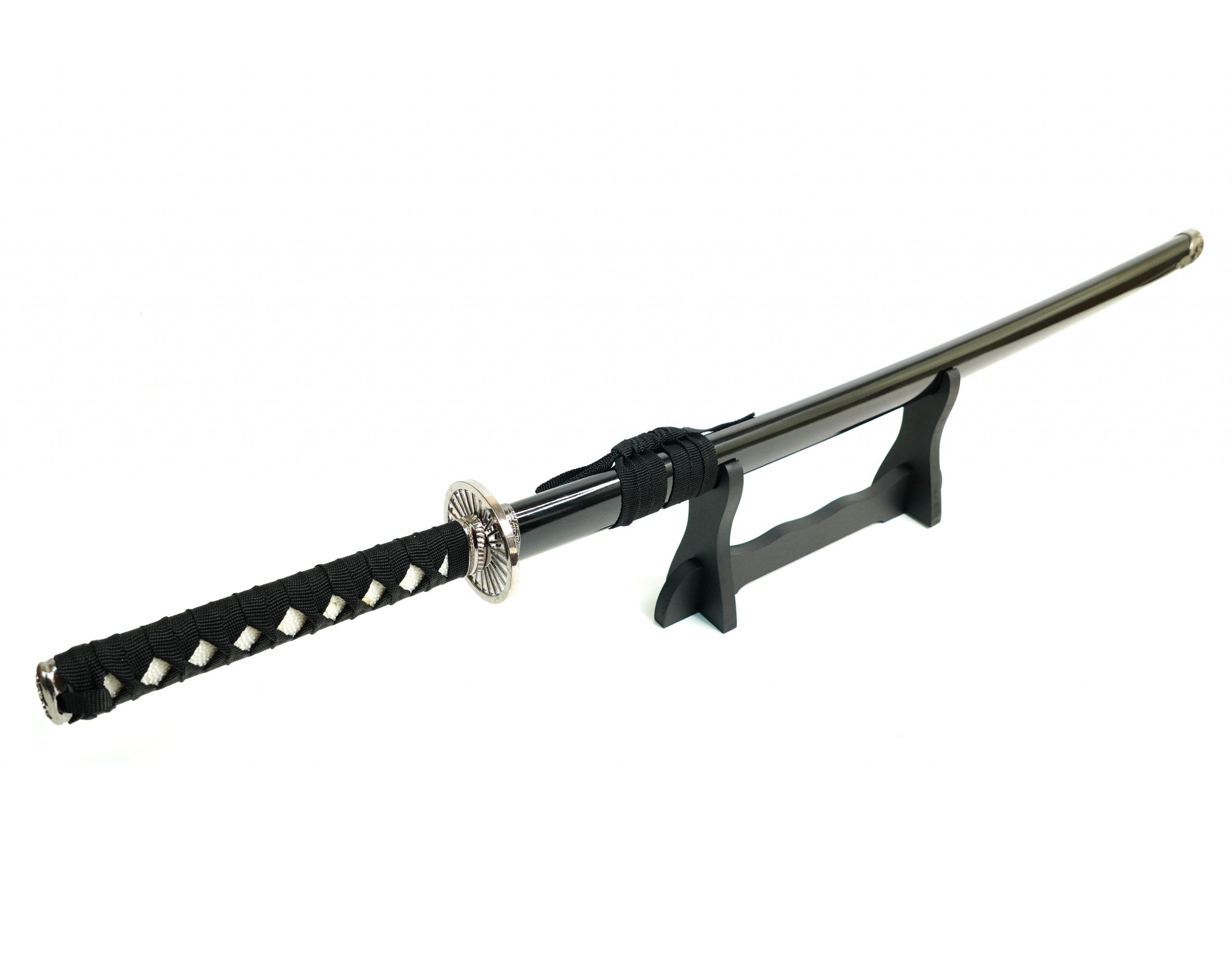 samurayskiy-mech-katana-chernye-nozhny-garda-serebr-solntse-d-50044-ka-5