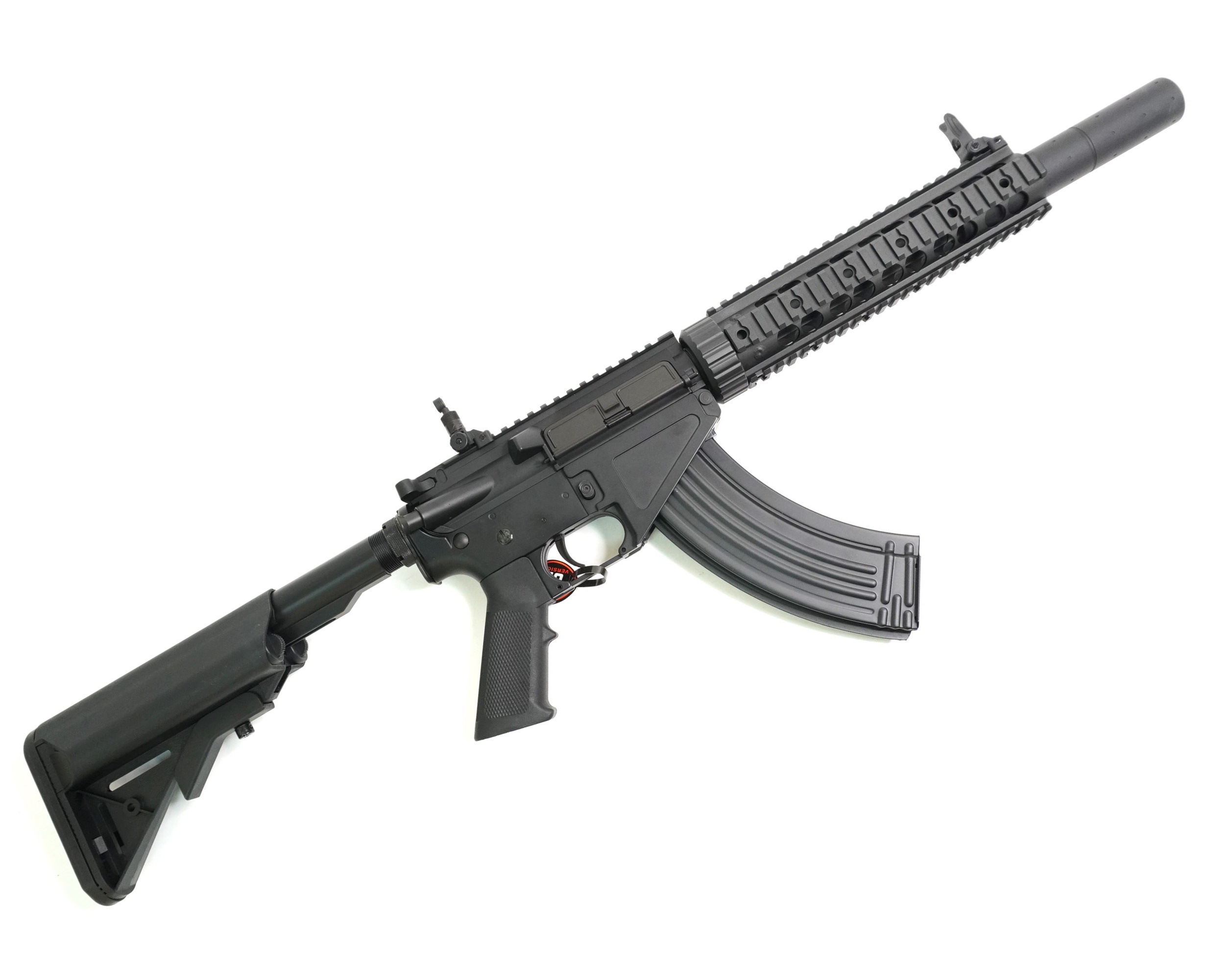 straykbolnyy-avtomat-cyma-sr-47-qbs-glushitel-cm-093a-6